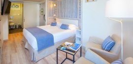 Habitación Doble Estándar Adaptada Corallium Beach