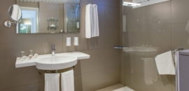 Habitación Doble Estándar Vista Baño - Corallium Beach
